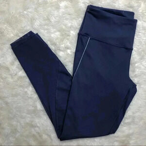 Victoria’s Secret Knockout Leggings Purple Sz  MED
